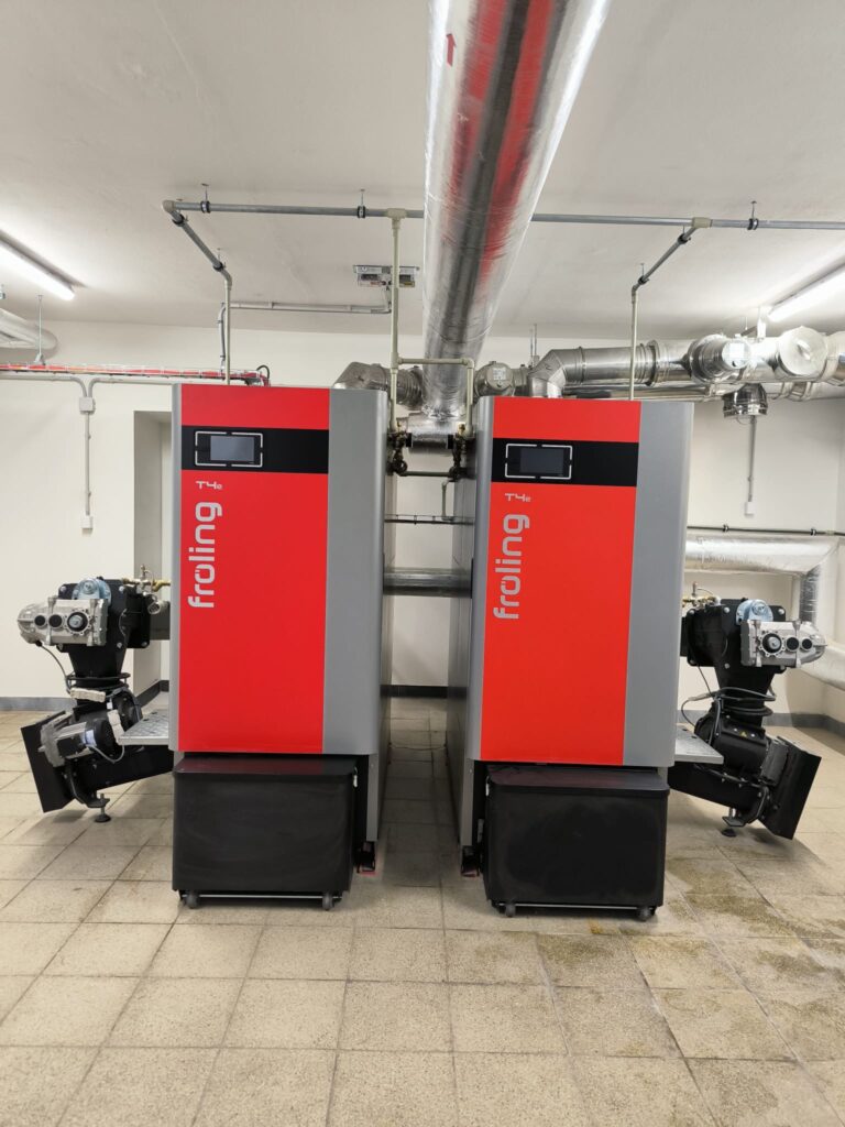 Instalace kotlů na biomasu – centrální kotelna SWHG Radim